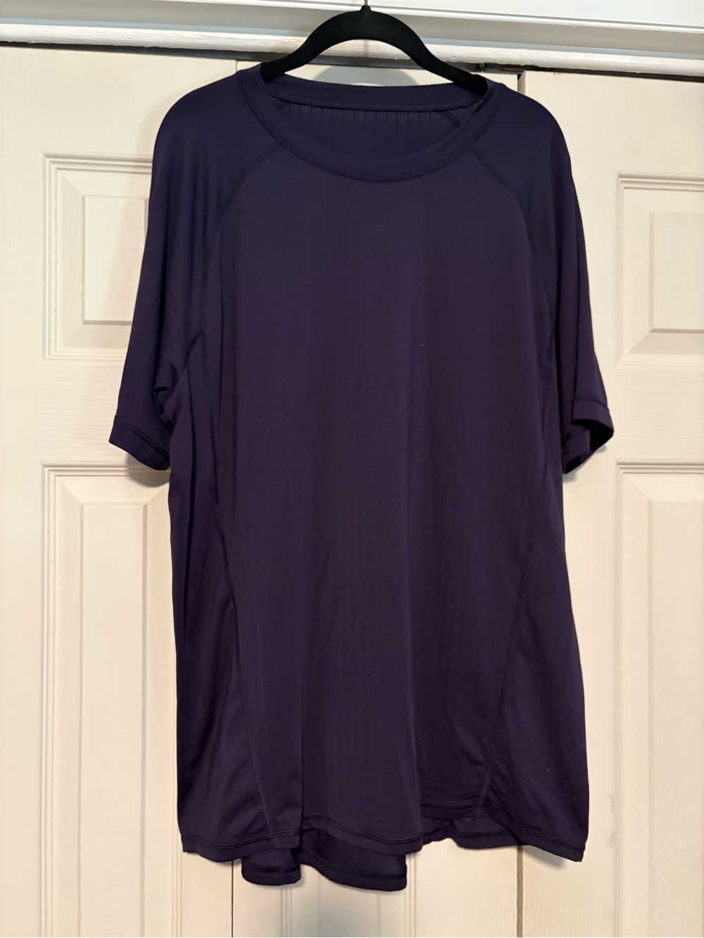 Lululemon Purple Short Sleeve Athletic Top Relaxed Fit